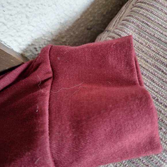 M Cowl Neck Maroon Tee Blouse Button Embellishment SzM Long Sleeve Tunic NWOT - Picture 10 of 11